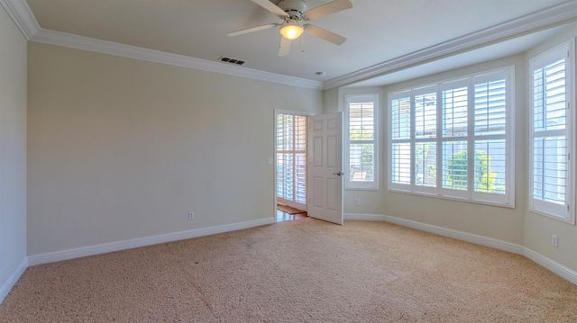 2362 Shadow Berry Dr, Manteca, CA 95336