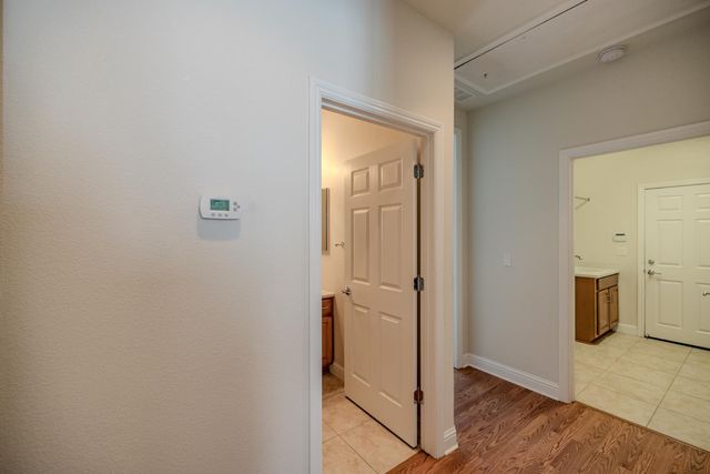 2362 Shadow Berry Dr, Manteca, CA 95336