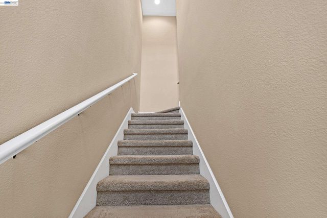 1159 Martin Luther King Dr, Hayward, CA 94541
