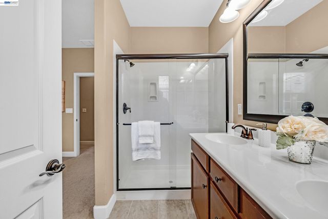 1159 Martin Luther King Dr, Hayward, CA 94541