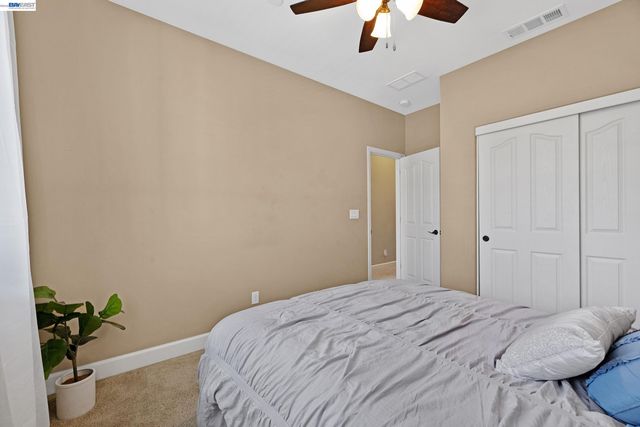 1159 Martin Luther King Dr, Hayward, CA 94541
