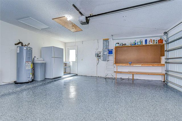 11718 SPANISH LAKE DRIVE, Tampa, FL 33635