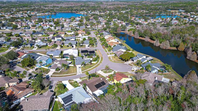 11718 SPANISH LAKE DRIVE, Tampa, FL 33635