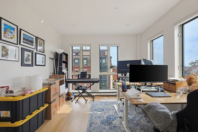 2 Clarendon 607, Boston, MA 02116