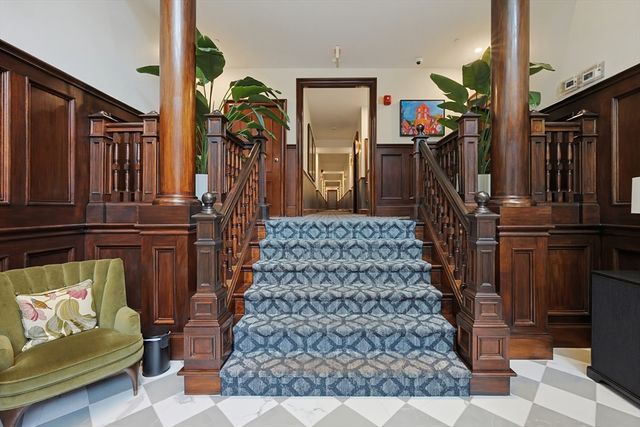 2 Clarendon 607, Boston, MA 02116