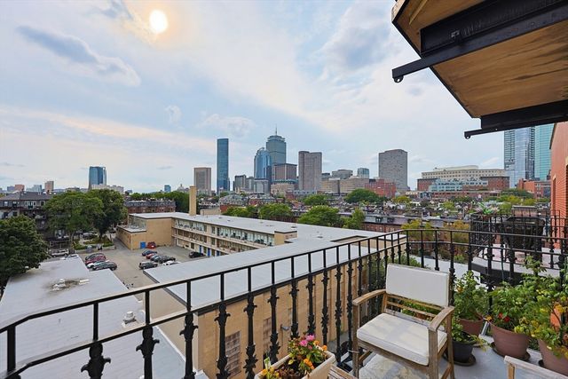 2 Clarendon 607, Boston, MA 02116