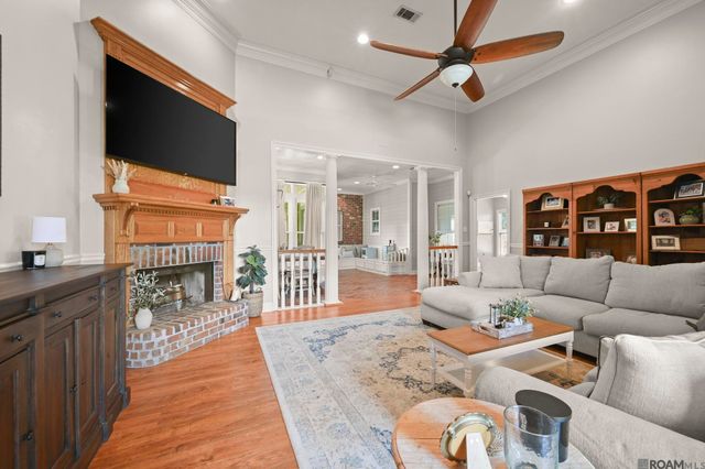 5205 Prairieview Dr, Zachary, LA 70791