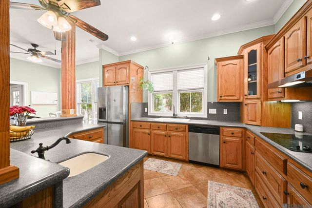 5205 Prairieview Dr, Zachary, LA 70791