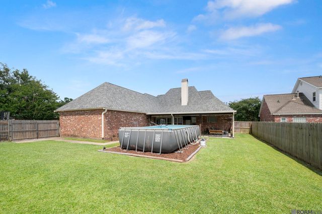 5205 Prairieview Dr, Zachary, LA 70791