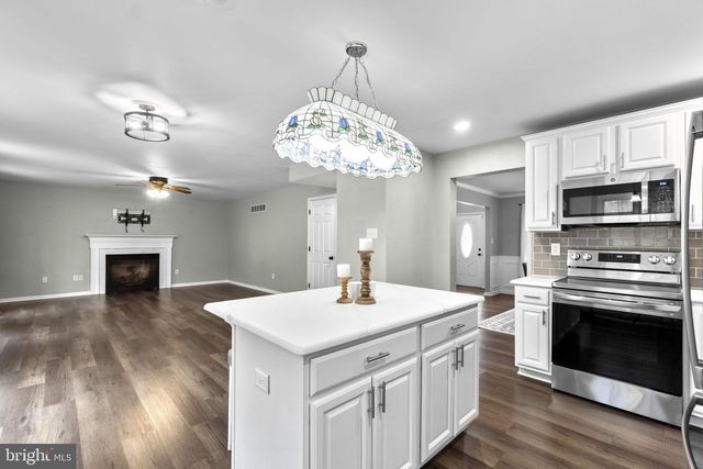 1877 GARRETT RD, Manchester, MD 21102