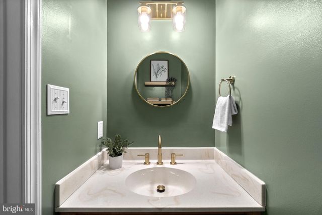 1877 GARRETT RD, Manchester, MD 21102