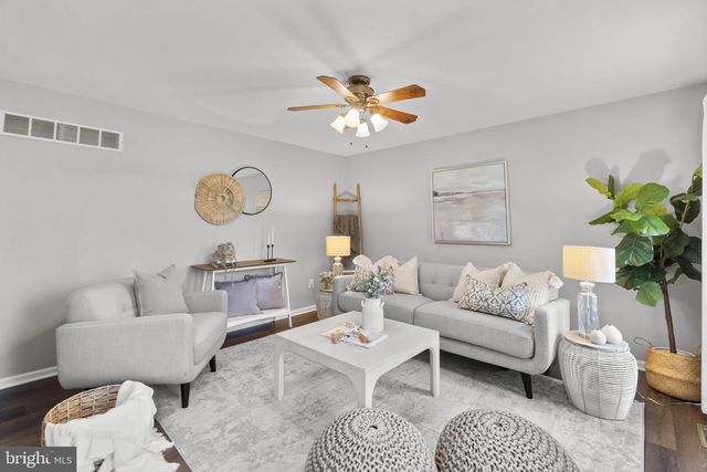 1877 GARRETT RD, Manchester, MD 21102