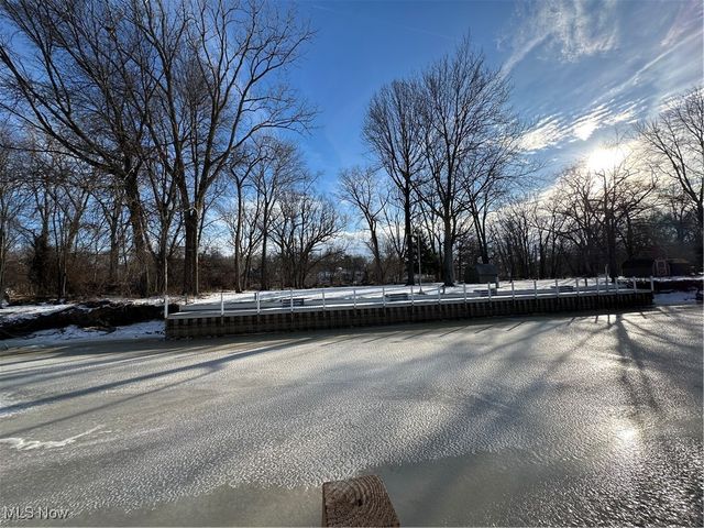 915 Nautical Drive, Vermilion, OH 44089