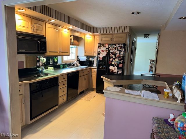 915 Nautical Drive, Vermilion, OH 44089