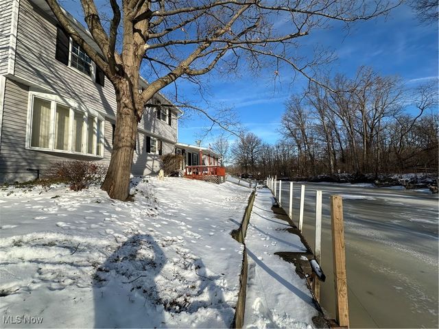 915 Nautical Drive, Vermilion, OH 44089