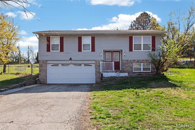 7302 Carriwood Drive, Cedar Hill, MO 63016