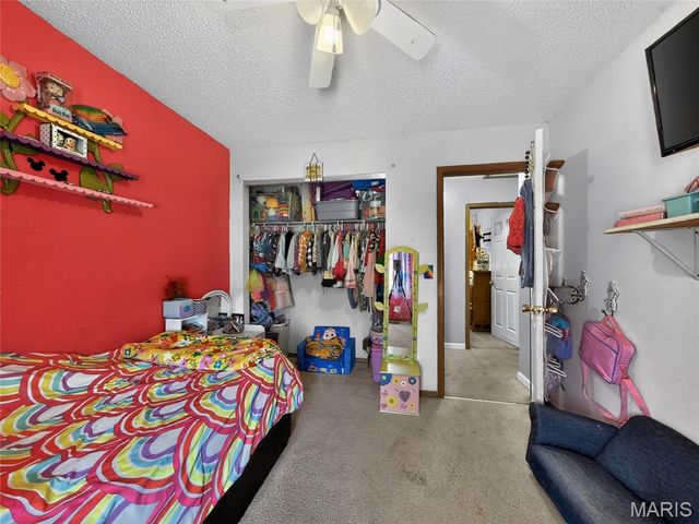 7302 Carriwood Drive, Cedar Hill, MO 63016