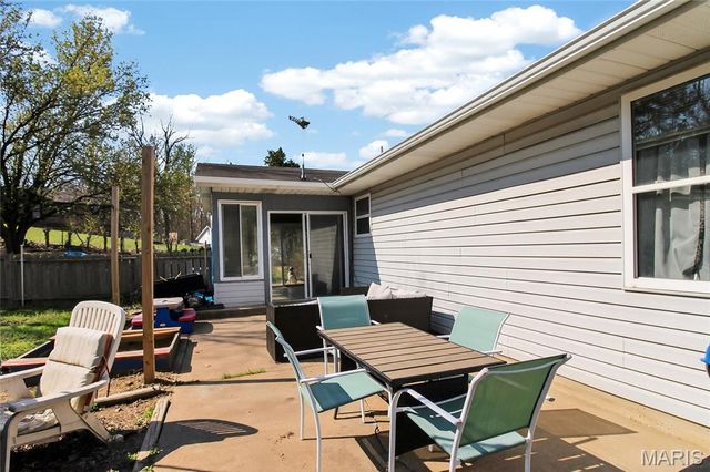 7302 Carriwood Drive, Cedar Hill, MO 63016