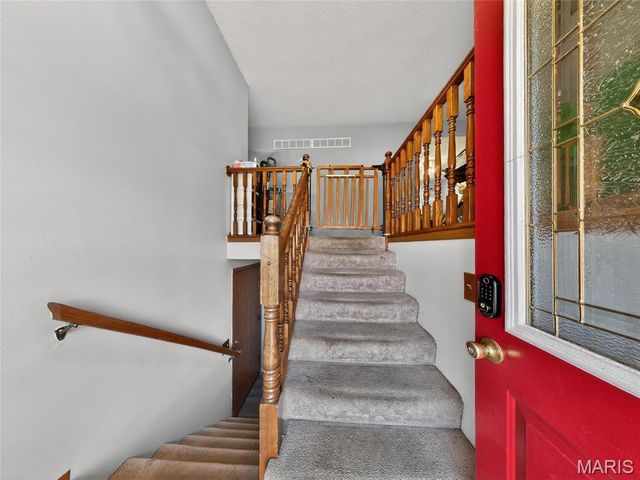 7302 Carriwood Drive, Cedar Hill, MO 63016