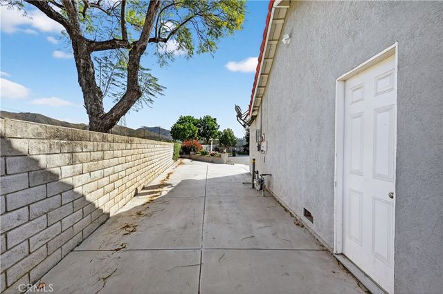 4311 Glenroy Court, Jurupa Valley, CA 92509