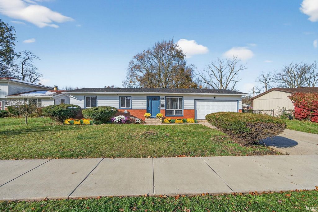 1747 N Olive Street, South Bend, IN 46628