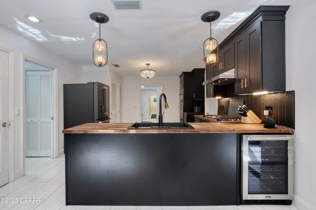 1014 Stagger Bush Place, New Smyrna Beach, FL 32168