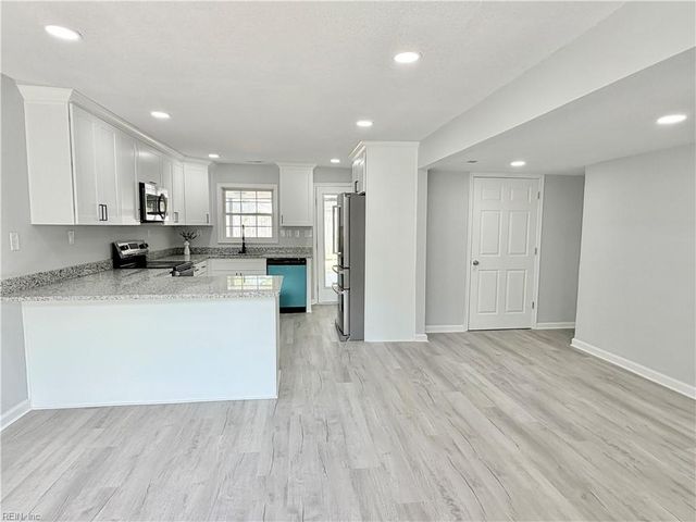1012 Towanda RD, Virginia Beach, VA 23464