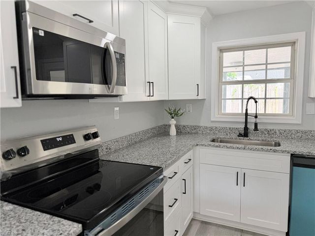 1012 Towanda RD, Virginia Beach, VA 23464