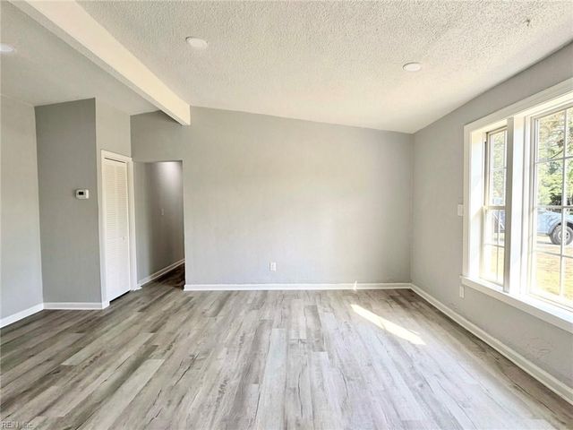 1012 Towanda RD, Virginia Beach, VA 23464