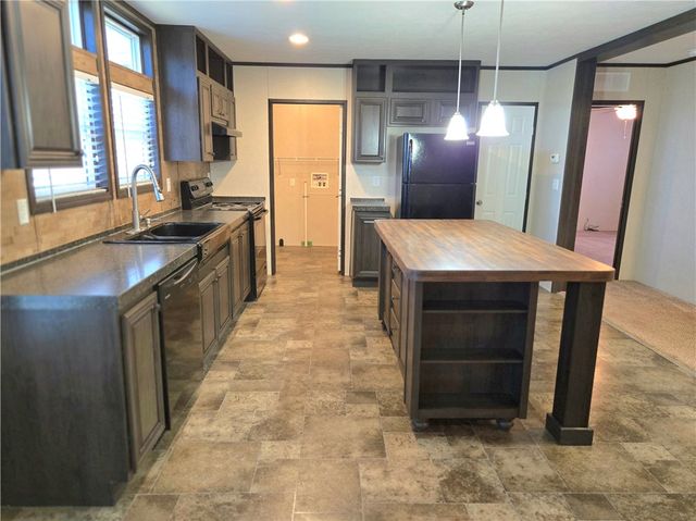 409 Birch Hill Lane, Somerville, TX 77879