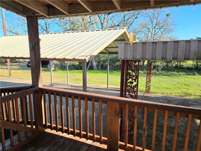 409 Birch Hill Lane, Somerville, TX 77879