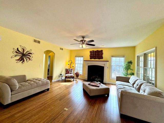 5428 Lohr Lake Drive, Pittsfield Charter Twp, MI 48108