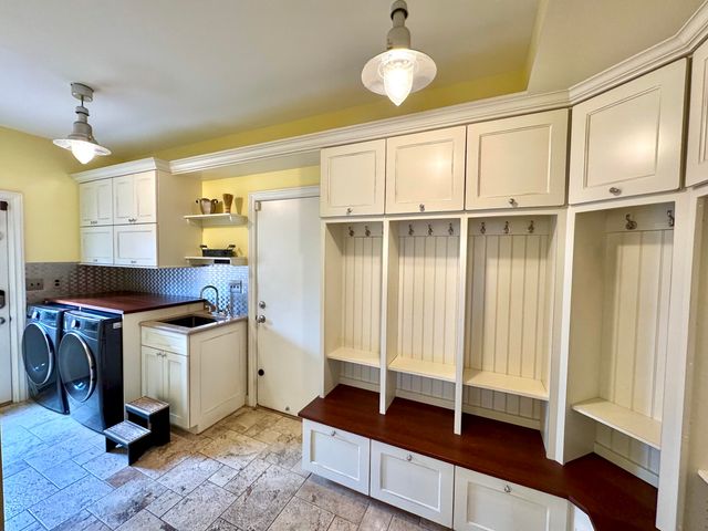 5428 Lohr Lake Drive, Pittsfield Charter Twp, MI 48108