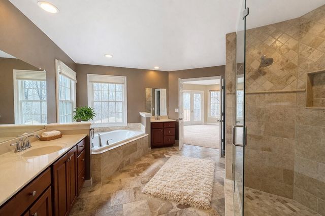 5428 Lohr Lake Drive, Pittsfield Charter Twp, MI 48108