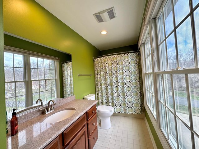 5428 Lohr Lake Drive, Pittsfield Charter Twp, MI 48108