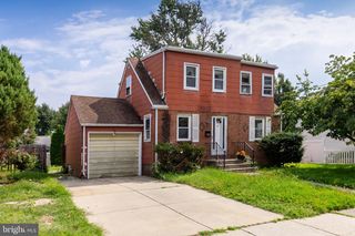 25 ADAMS AVE, Bellmawr, NJ 08031
