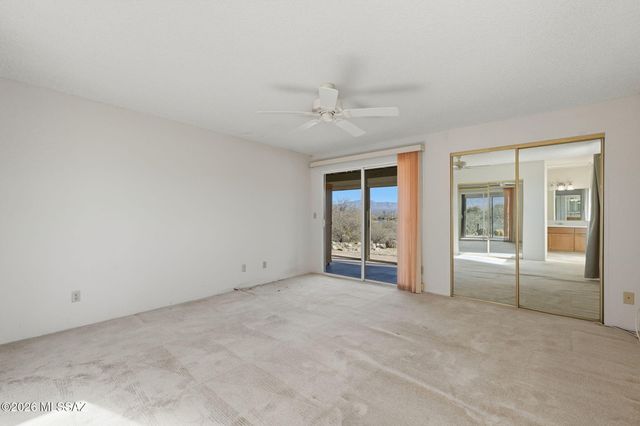 615 W Continental Road, Green Valley, AZ 85622