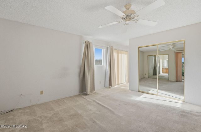 615 W Continental Road, Green Valley, AZ 85622