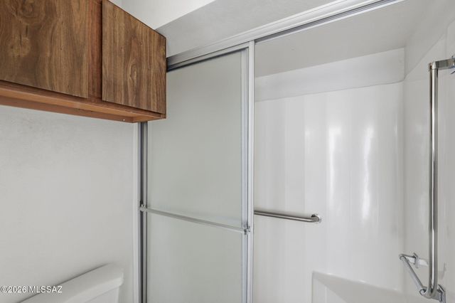 615 W Continental Road, Green Valley, AZ 85622