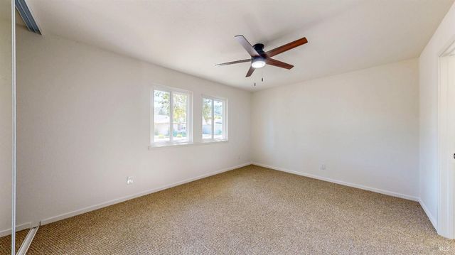 2257 Yucca St, Santa Rosa, CA 95405
