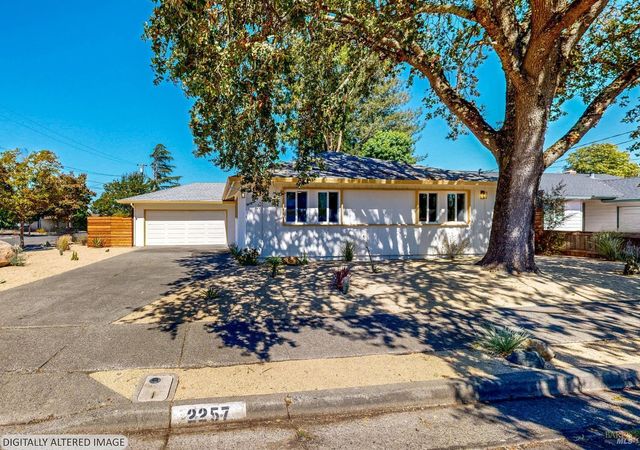 2257 Yucca St, Santa Rosa, CA 95405