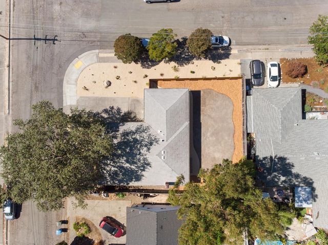 2257 Yucca St, Santa Rosa, CA 95405