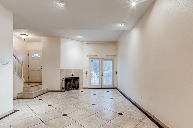 7350 Kirby Drive 5, Houston, TX 77030