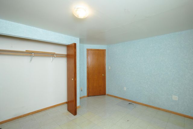 254 Idaho Avenue W, Saint Paul, MN 55117