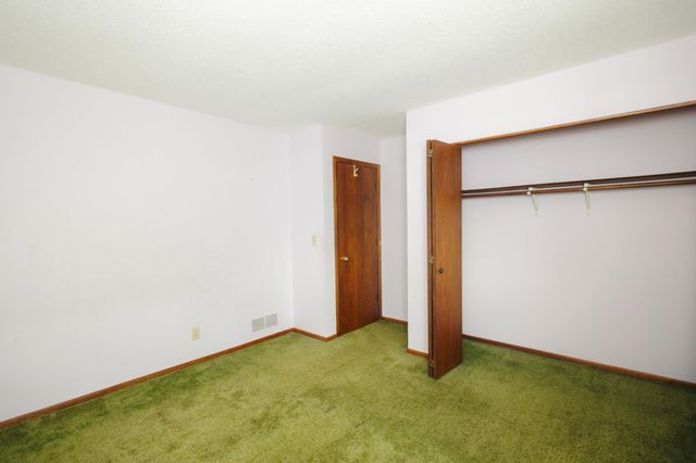 254 Idaho Avenue W, Saint Paul, MN 55117