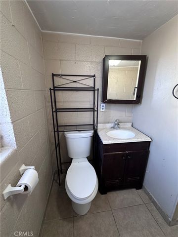 19153 First St, Oro Grande, CA 92368