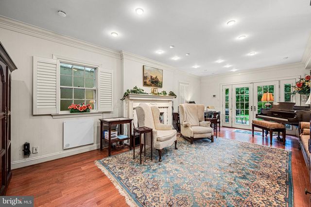 1012 ROBIN DR, West Chester, PA 19382