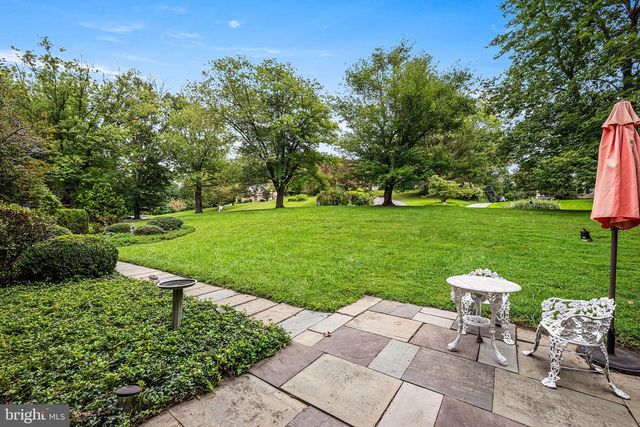 1012 ROBIN DR, West Chester, PA 19382