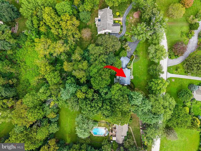 1012 ROBIN DR, West Chester, PA 19382