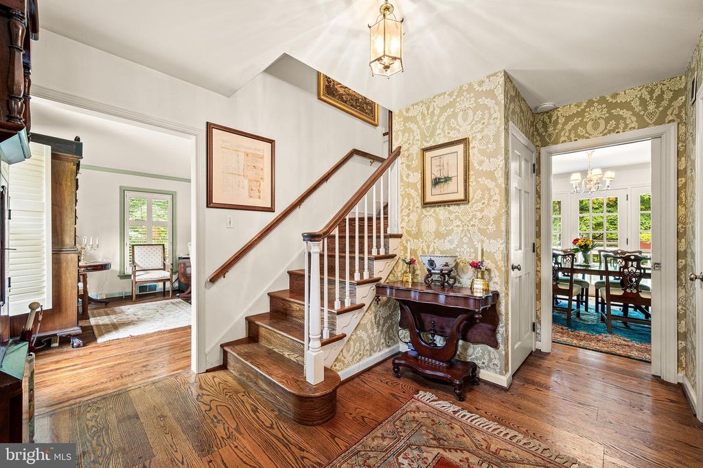 1012 ROBIN DR, WEST CHESTER, PA 19382 — photo 2